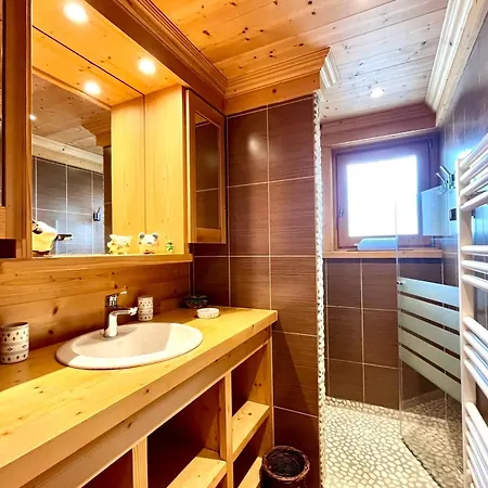 Renovated With Terrace And Quiet Chalet *
